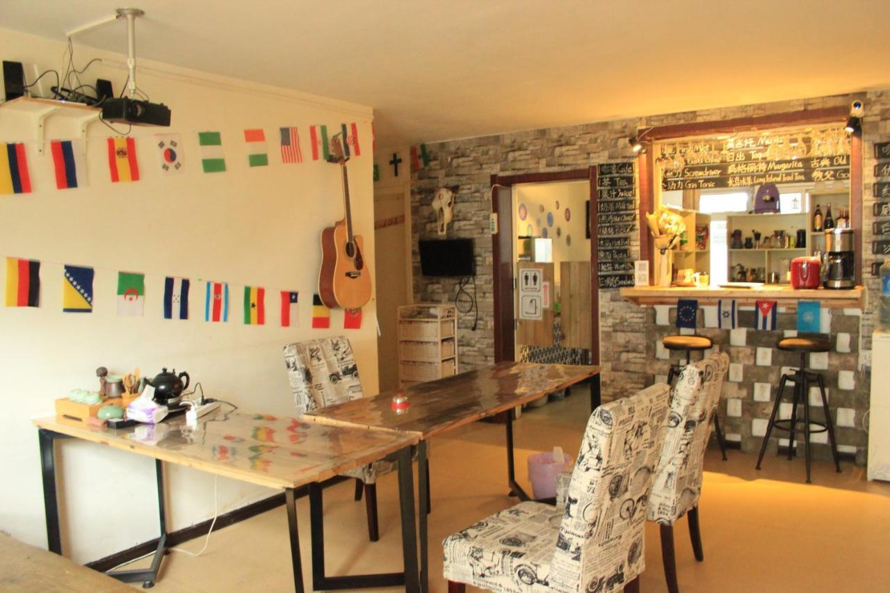 First Met Backpackers Hostel Chengde Exterior photo